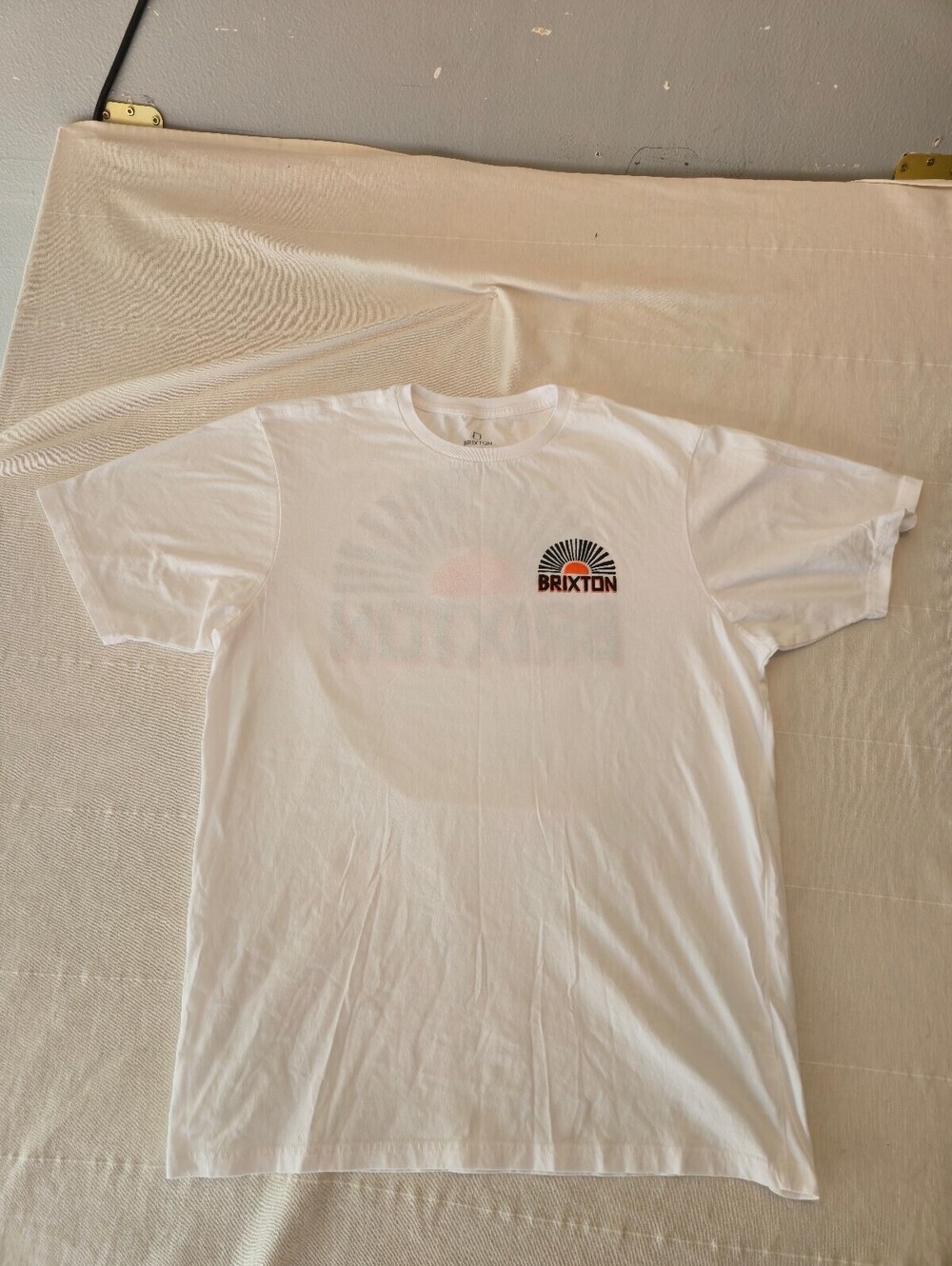 Brixton White Tailored Fit T-Shirt XXL with Sun Logo